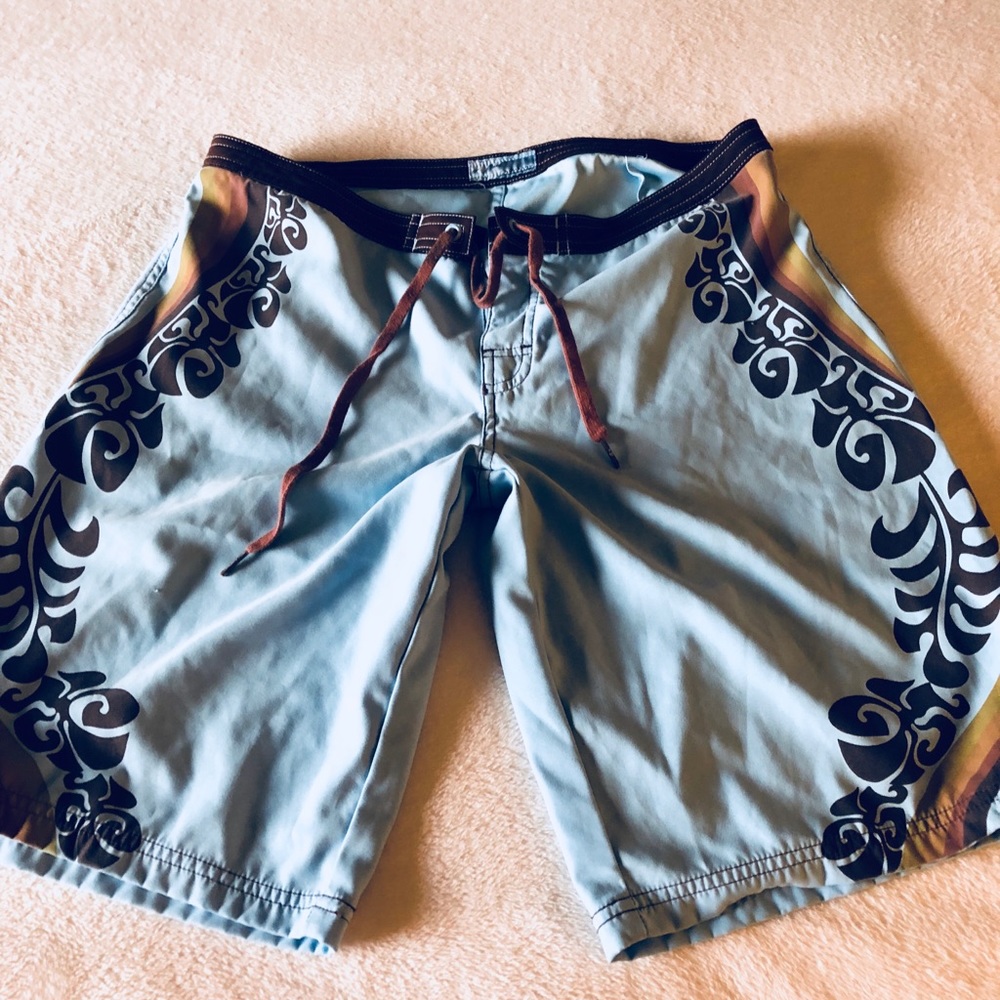 Billabong Women’s (long) Boardshorts